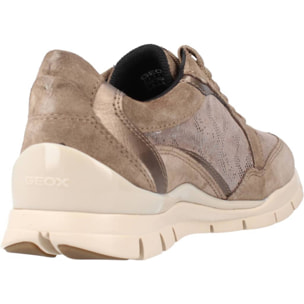 Sneakers de  Mujer de la marca GEOX  modelo D SUKIE B MARRON