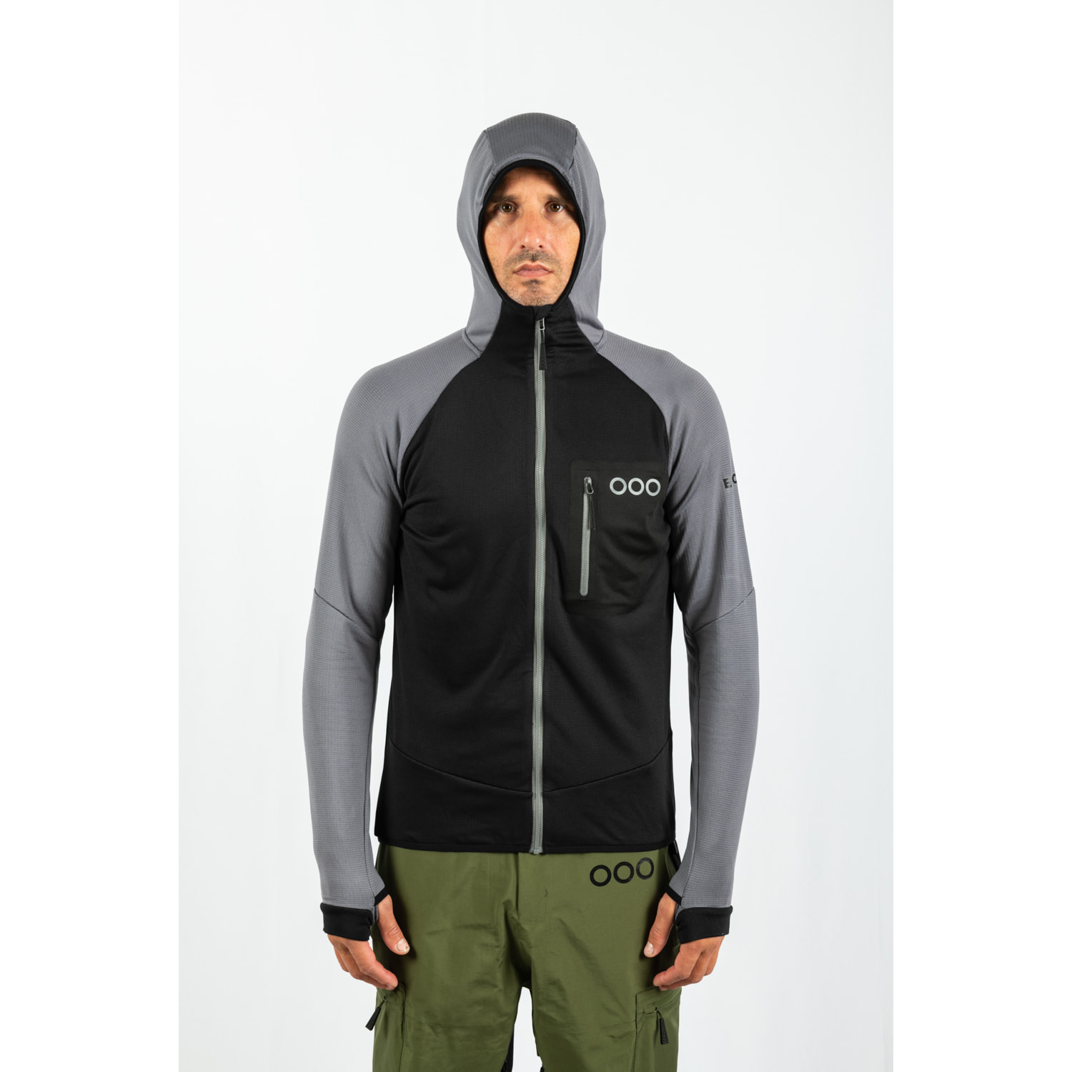 Chaqueta ECOActive Light Insulated Jacket with cap marca ECOON - Negro / Gris