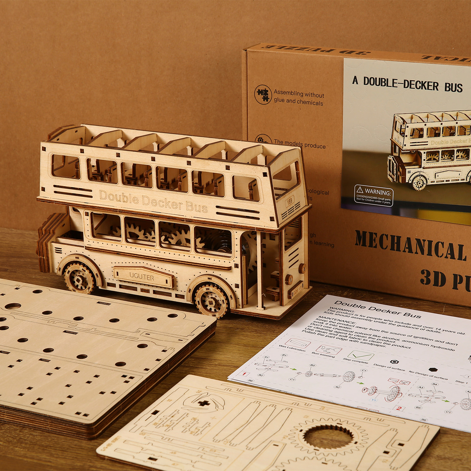 Maqueta de Madera 3D, diseño de Autobús de dos pisos con movimiento mecánico. 349 piezas.