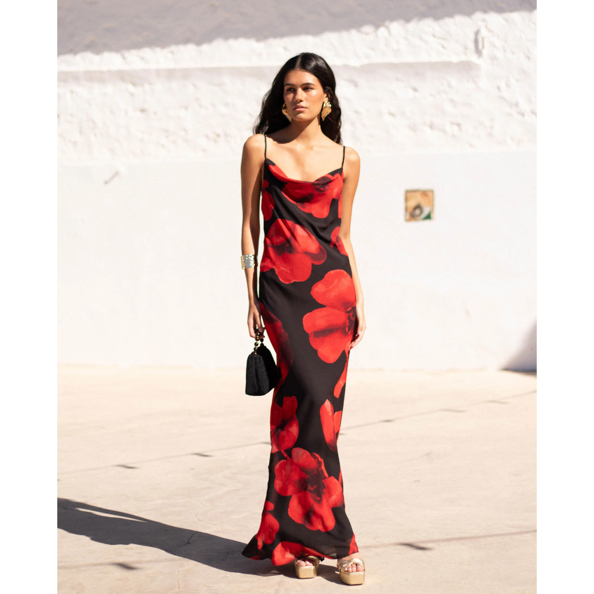 Vestido lencero largo con volante