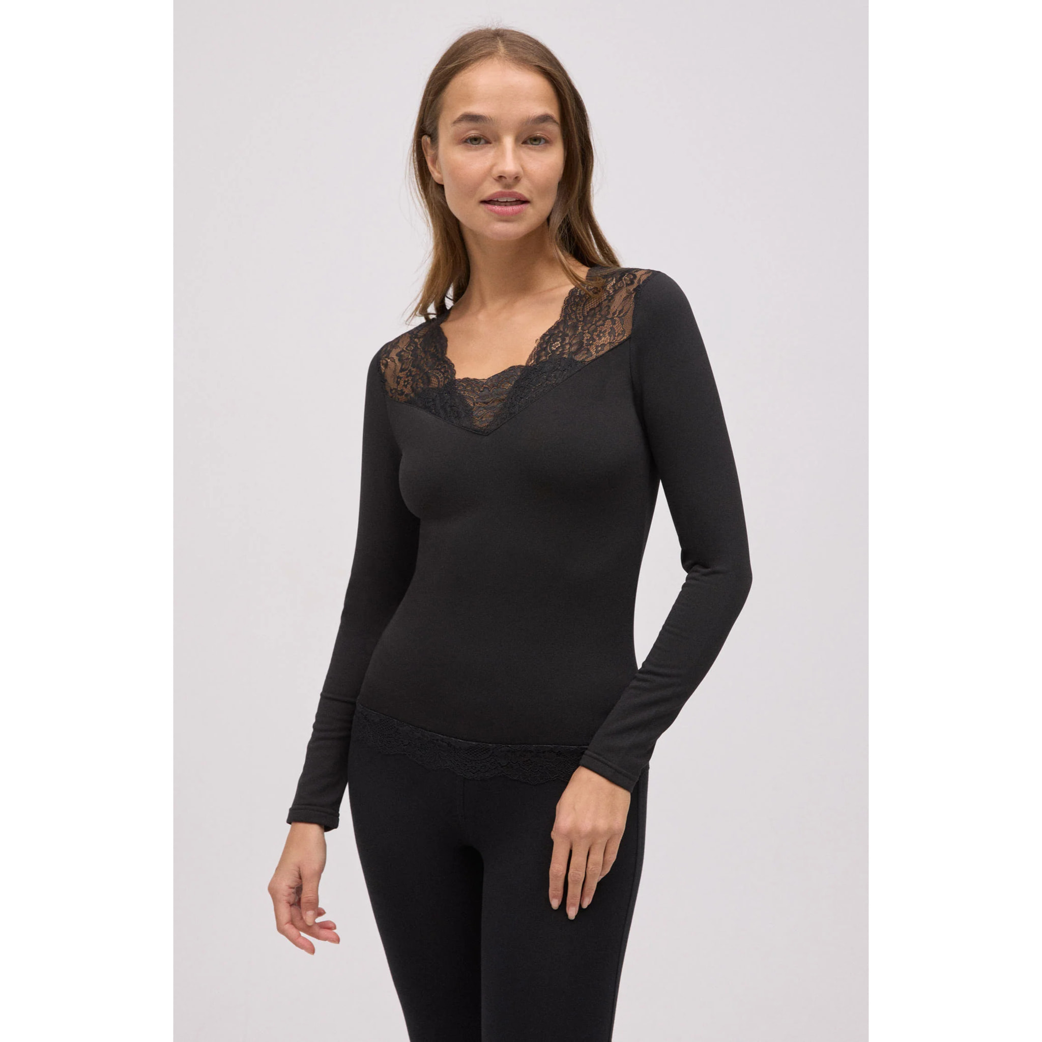 Maglietta termica con scollo a V e pizzo nero