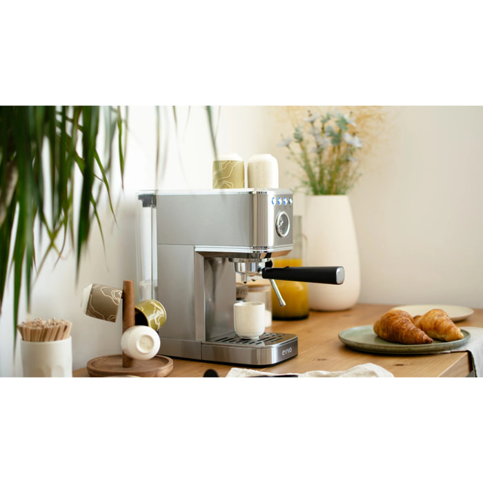 EVVO Cafetera Express Intensa. 20 bares. cuerpo de acero. Espressos y Capuccinos. 1350W. Doble salida. Portafiltros. Depósito de 1.5 l. calentamiento rápido