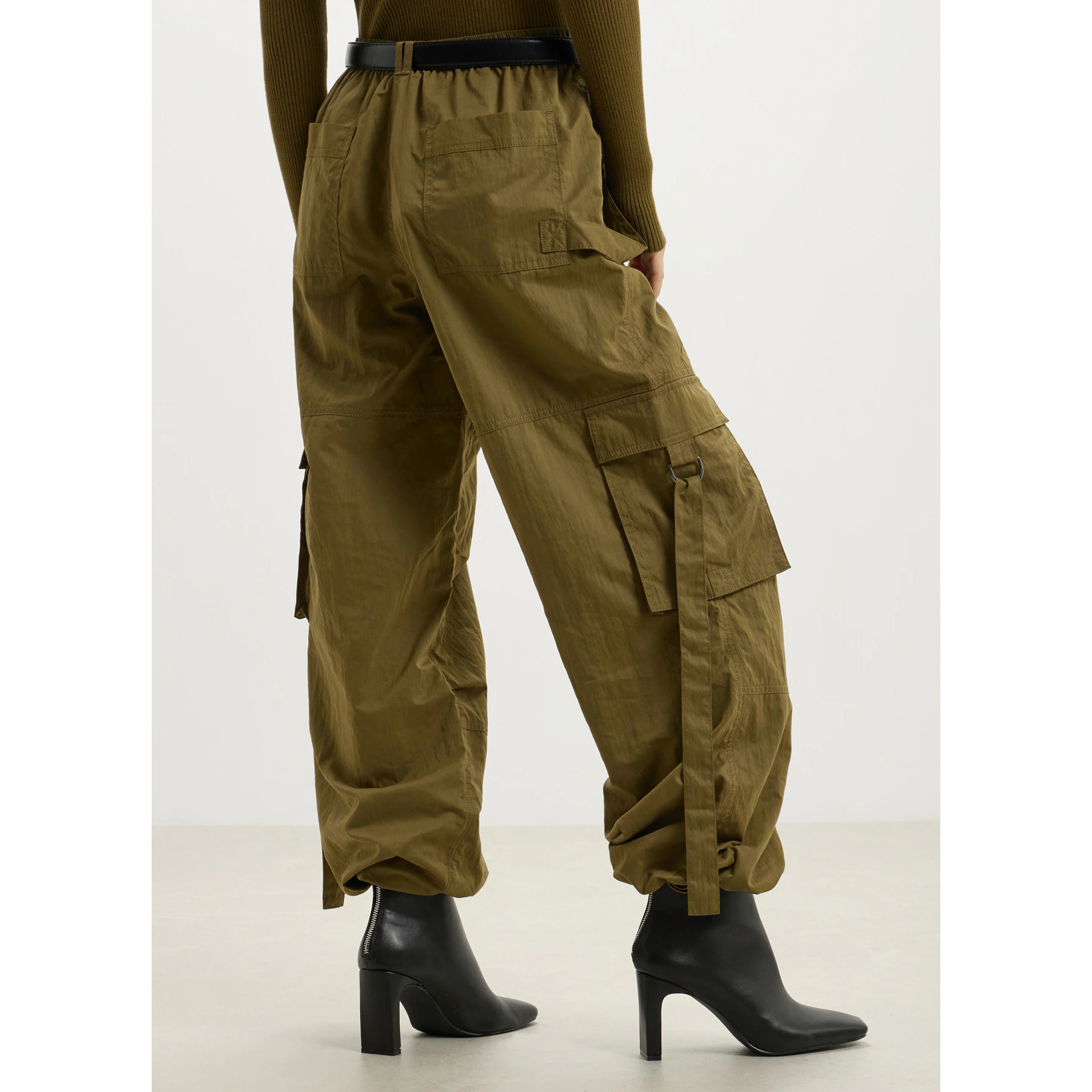 Pantalone cargo parachute