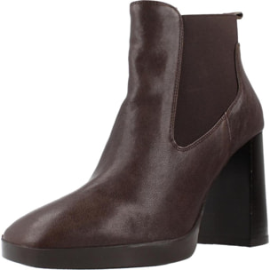 Botines Mujer de la marca GEOX  modelo D TEULADA MARRON