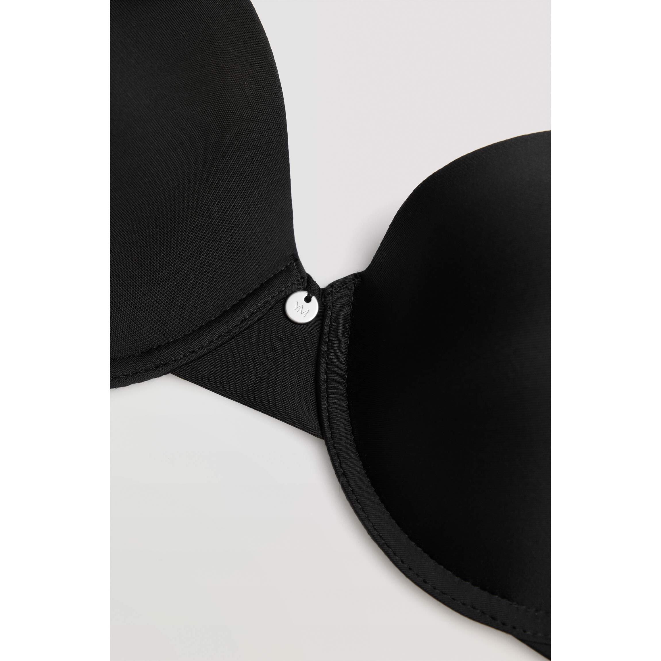 Reggiseno imbottito nero con ferretto e chiusura ampia, coppe B e C
