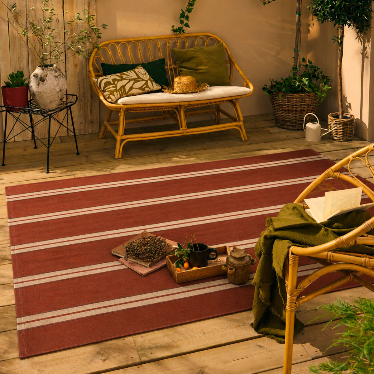 LIDO - Tapis intérieur/extérieur à rayures marron