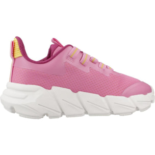 Zapatillas Niña de la marca GEOX  modelo J FLEXYPER FAST GIRL ROSA