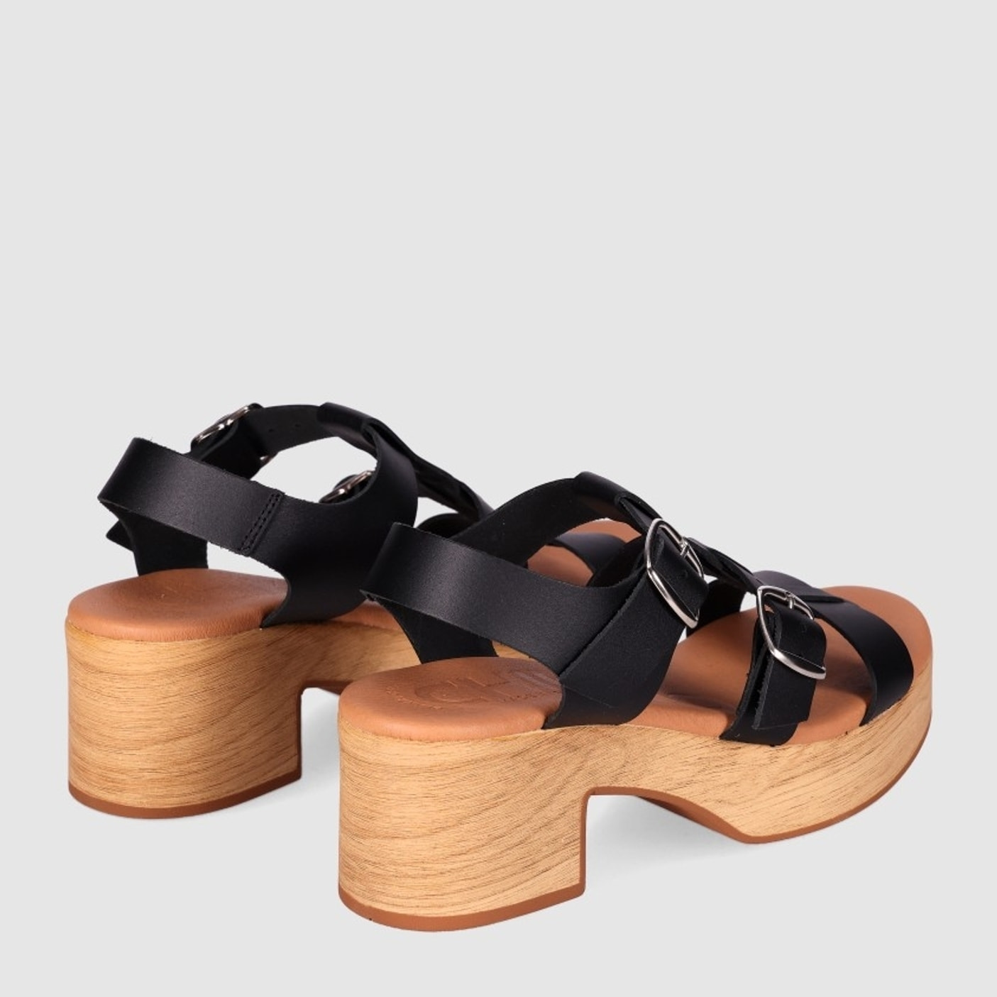 Sandalias de Piel - Negro - Tacón: 6 cm