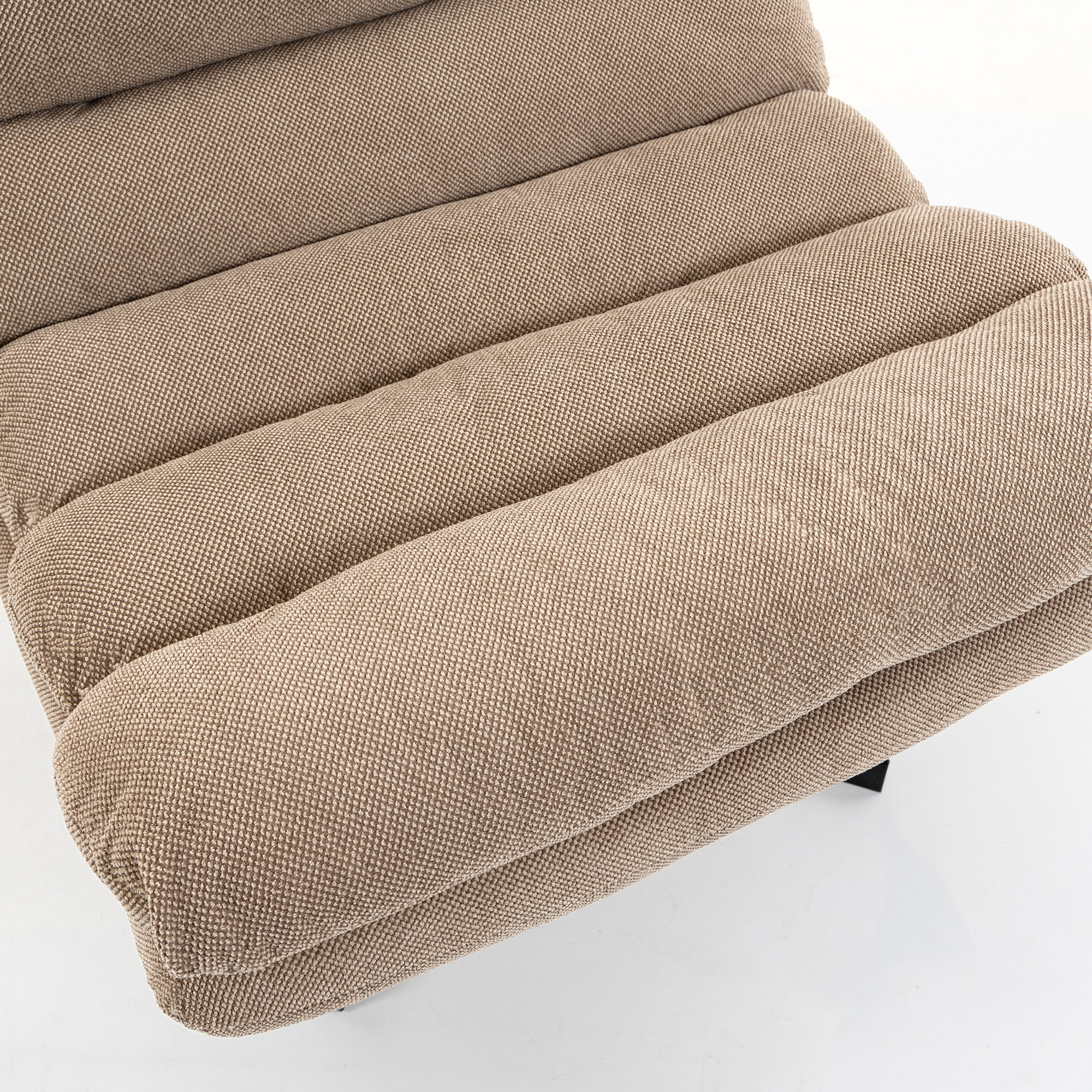 Fauteuil de salon et repose-pieds style rétro matelassé tissu toucher lin marron