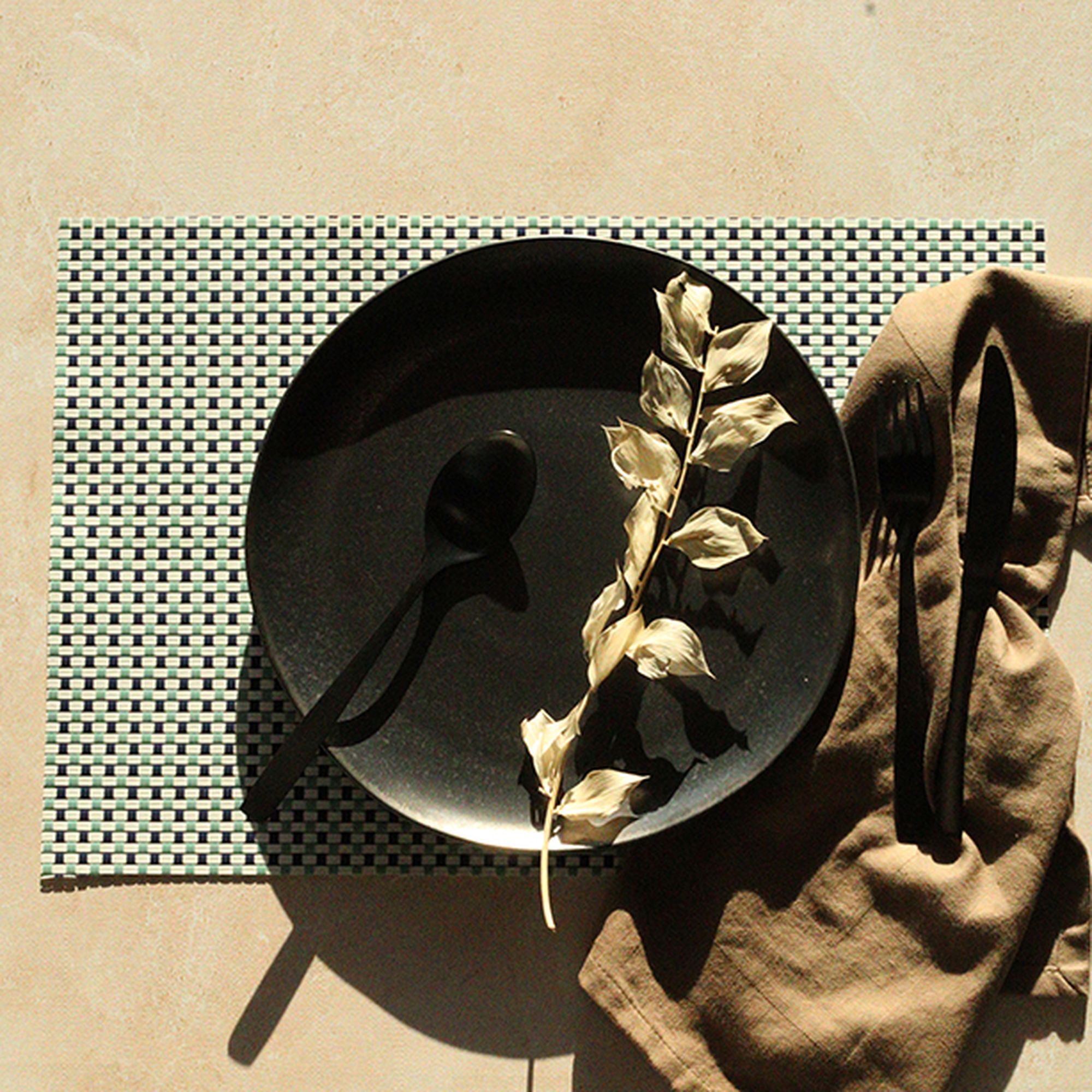 Lot de 6 sets de table tissé en PVC bleu 45x30cm