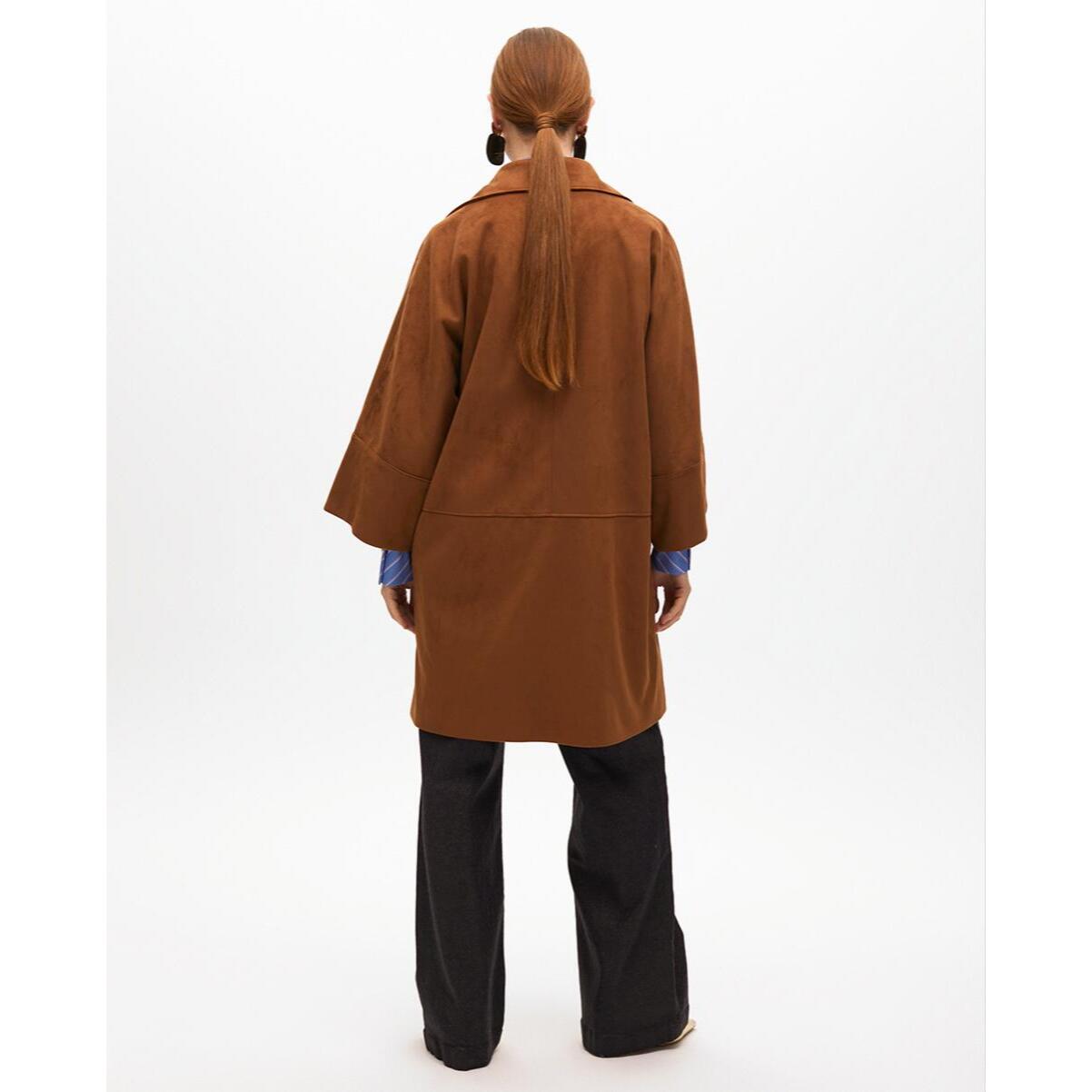 Cappotto oversize in camoscio