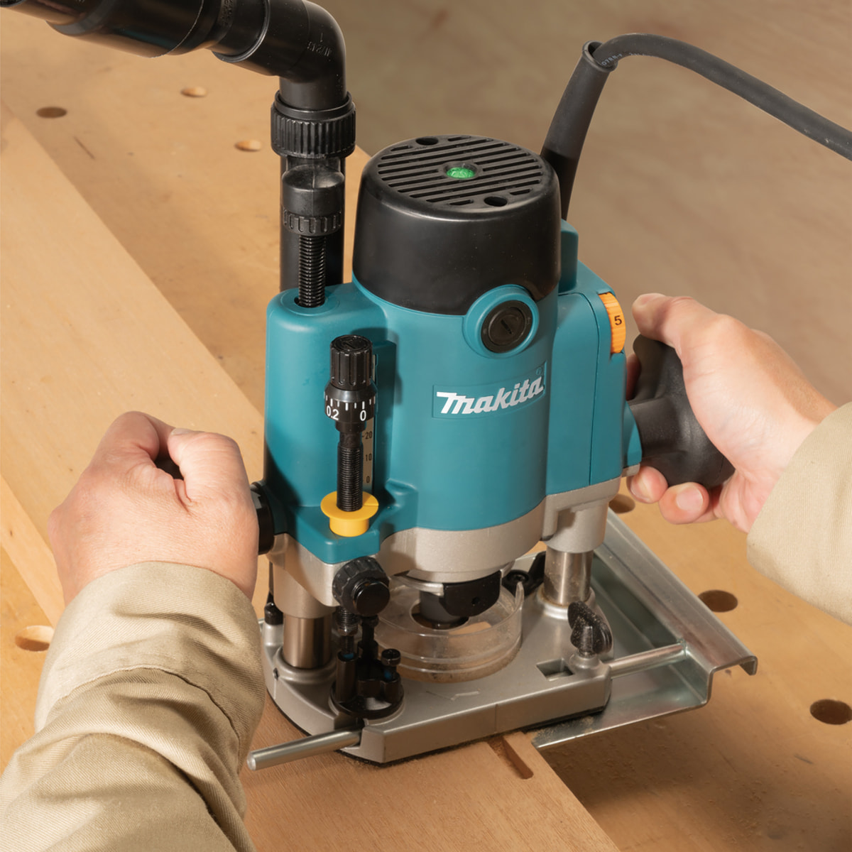 Défonceuse 1100W Q.8mm - MAKITA - MacPak - RP1111CJ