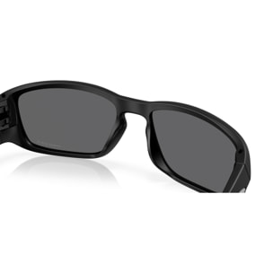 Oakley Sport performance with urban edge OO9521 Tourniquet