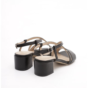 SANDALO FASCIA E INCROCIO NERO