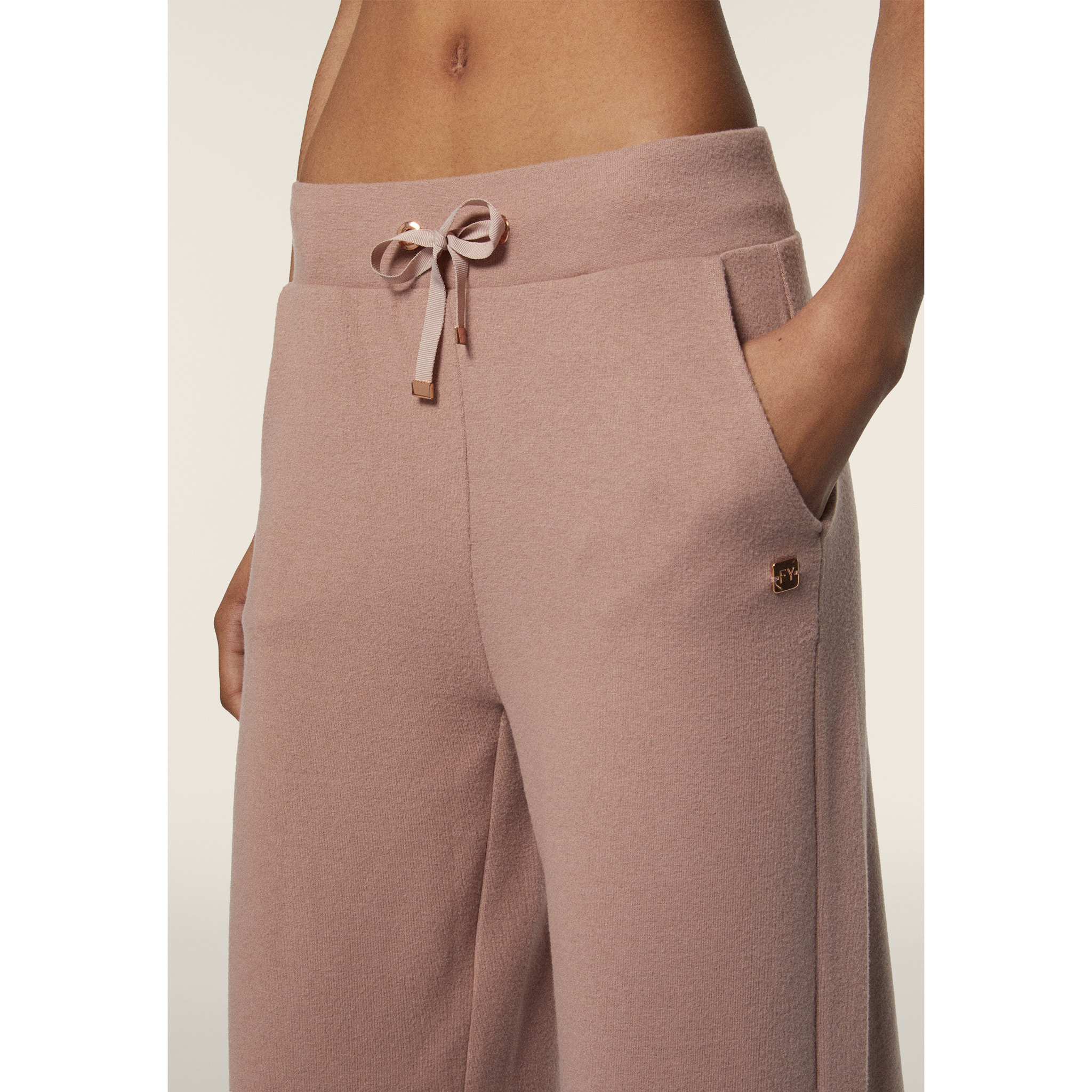 Pantalone wide leg in felpa viscosa effetto tricot