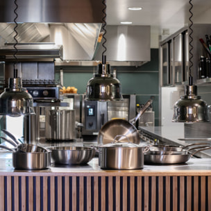 Batterie de cuisine 5 pièces en acier inoxydable - tous feux TRIPLY