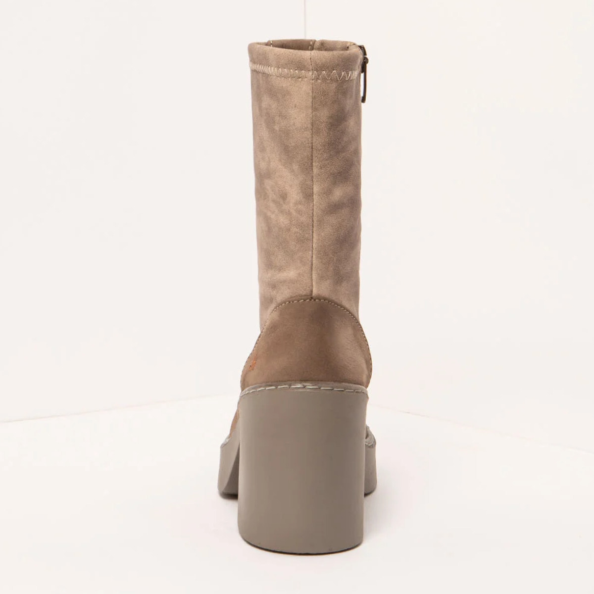 Botines con tacón 1973 NOBUCK TAUPE-BEIG/BERNA color Taupe-beig