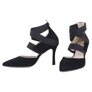 Sandalia de fiesta de ante color negro con tiras elásticas. Tacón de 9 cm