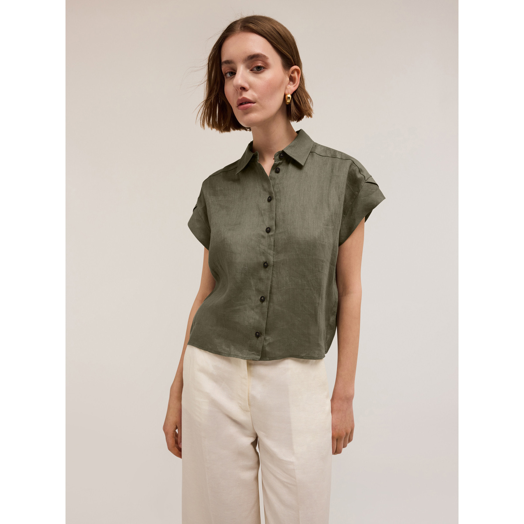 Motivi - Camisa de manga corta de lino - Verde militare