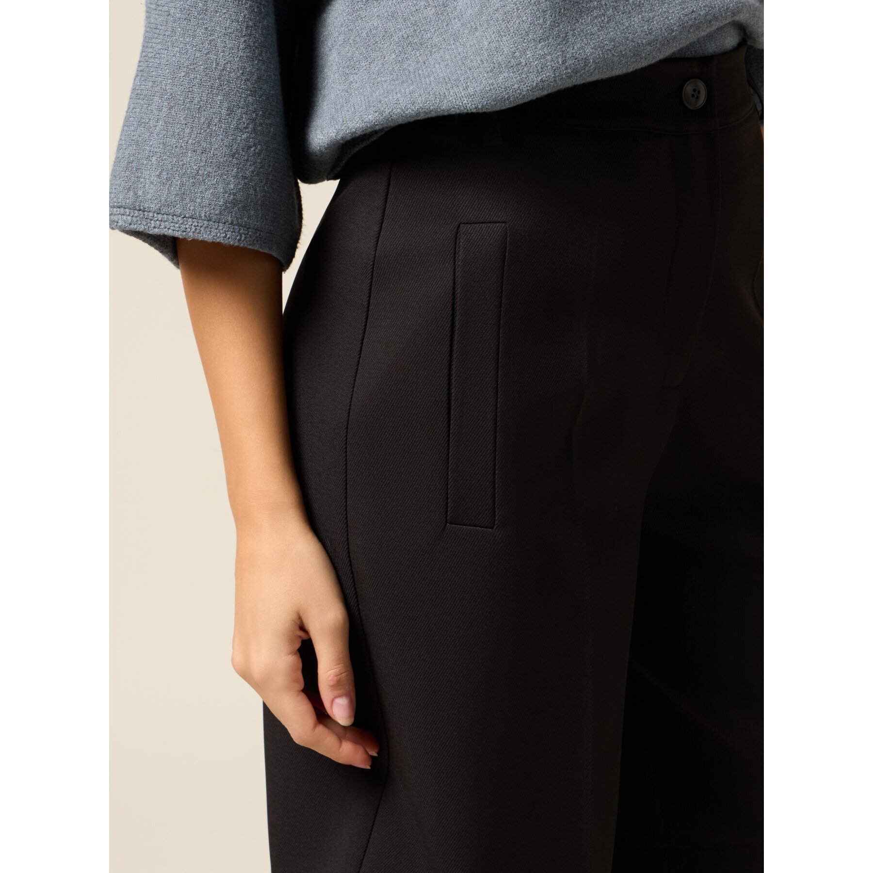 Oltre - Pantalones bermuda - Negro