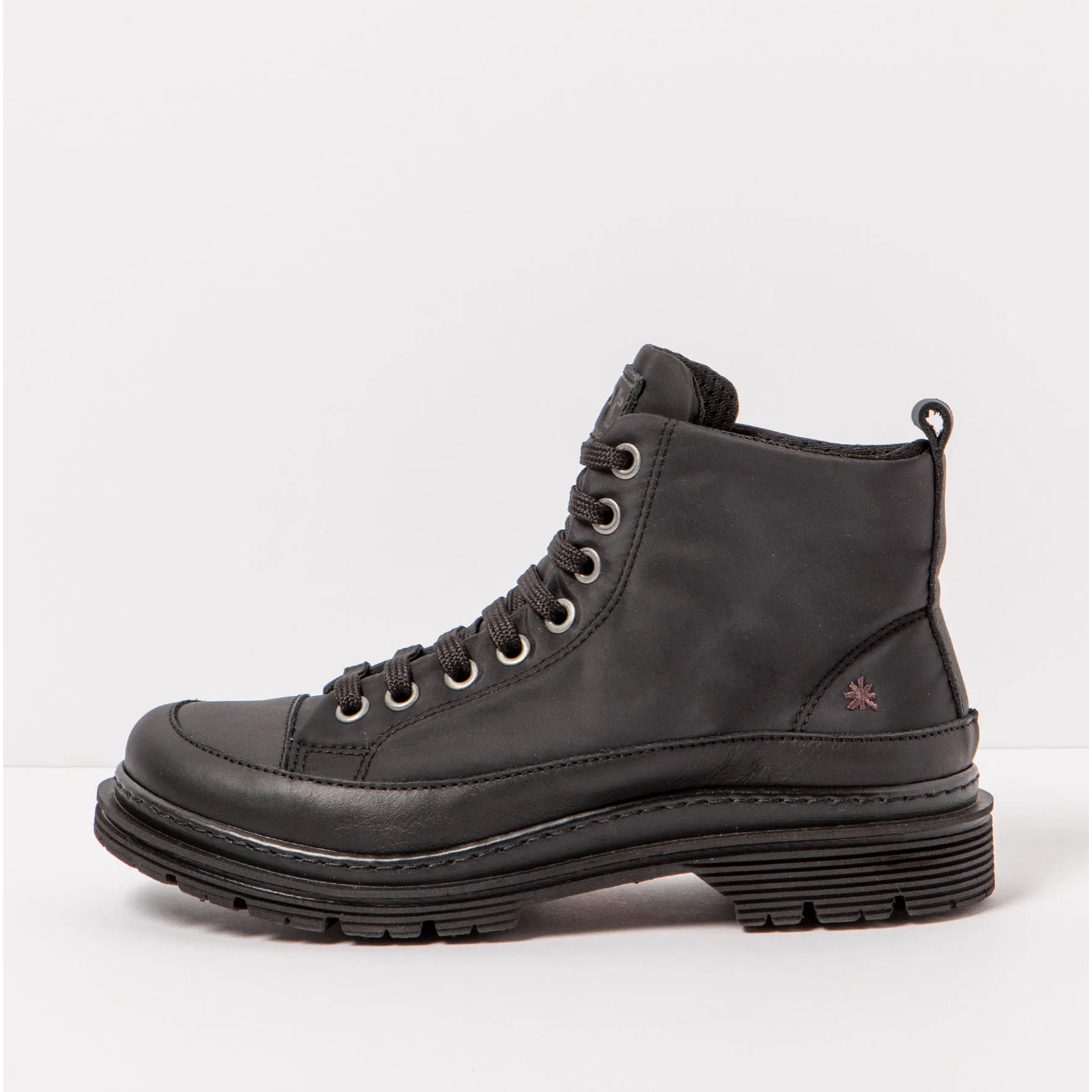 Botines 1895 NYLON TOTAL BLACK/ BIRMINGHAM color Total black