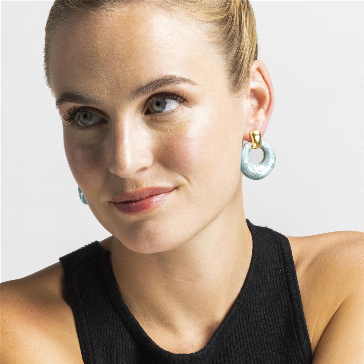 Pendientes con Lacado Azul acabado oro 18k