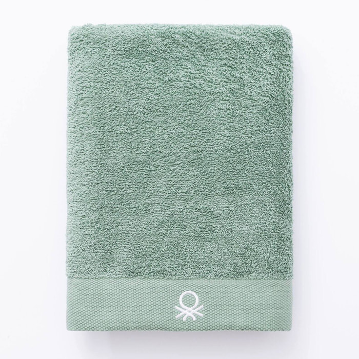 Toalla de baño 70x140cm 100% algodón 450gsm en color verde - suave, absorbente y secado rápido