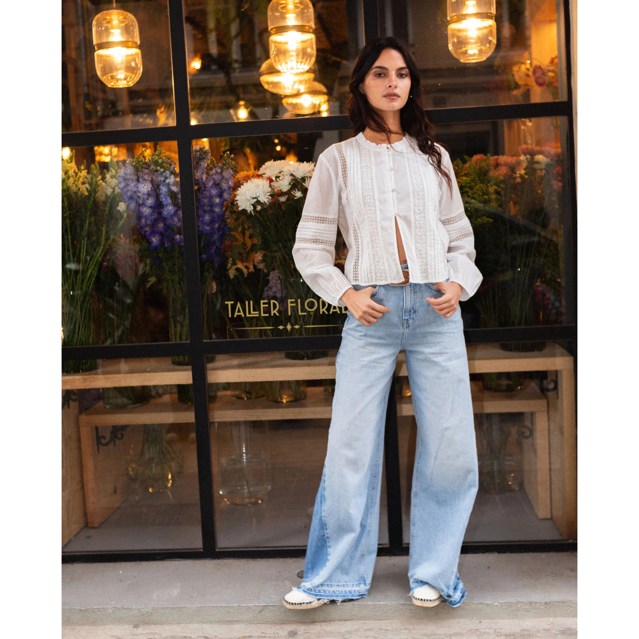 Blusa de mujer blanca de manga larga