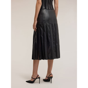 Motivi - Gonna plissé in tessuto spalmato Smart Couture - Nero