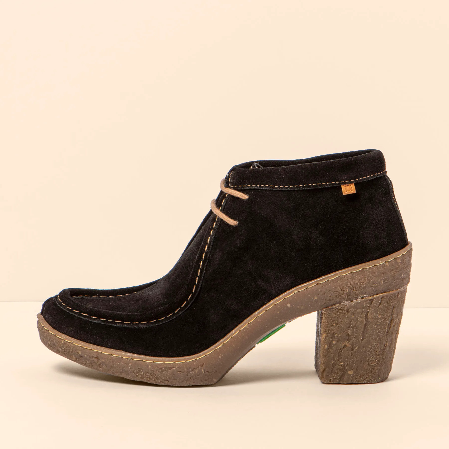 Botines con tacón N5432 SILK SUEDE BLACK / HAYA color Black