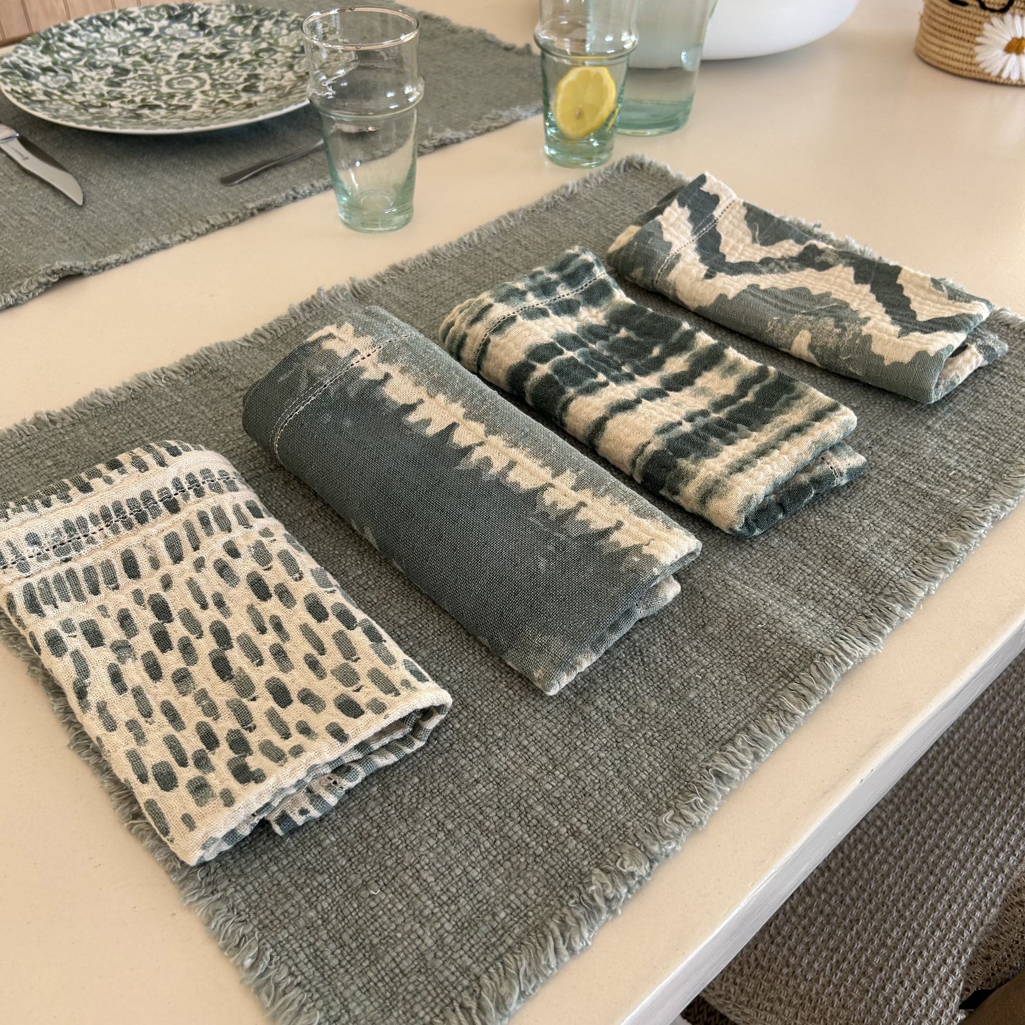 Lot de 4 serviettes de table carrées en coton céladon 40cm VELHO