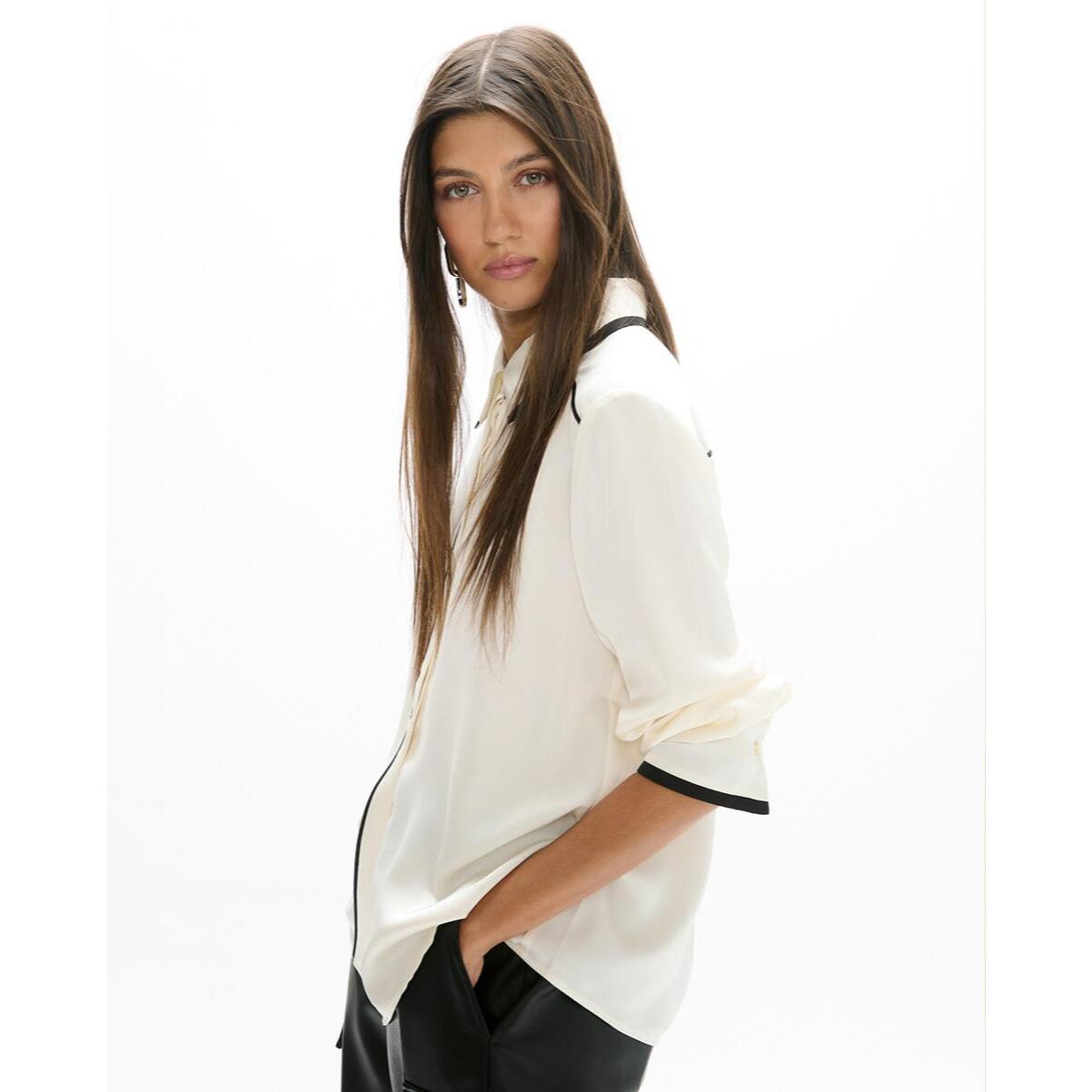 Camicia bicolore con colletto e polsini