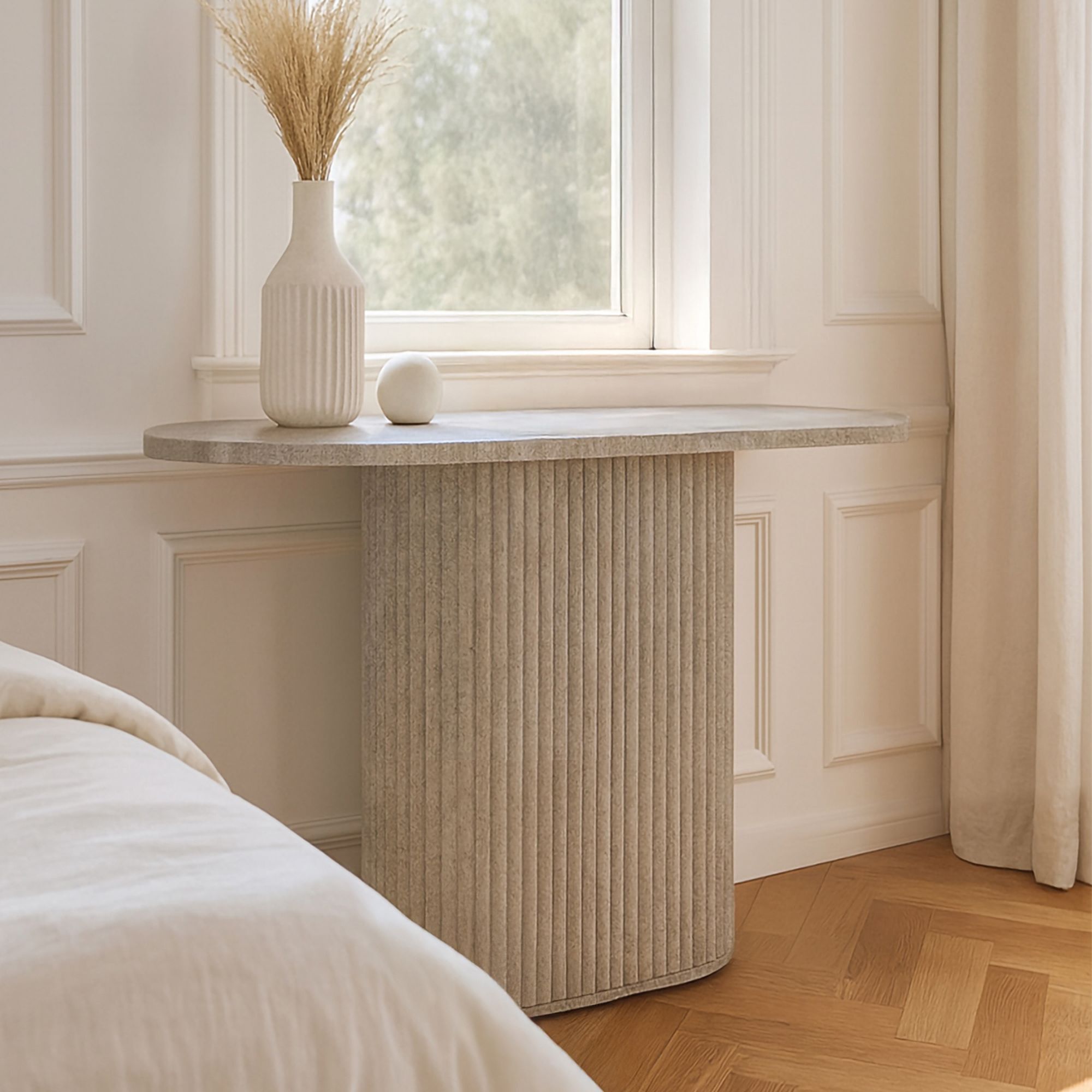 Console ovale en effet travertin et pied strié INAYA