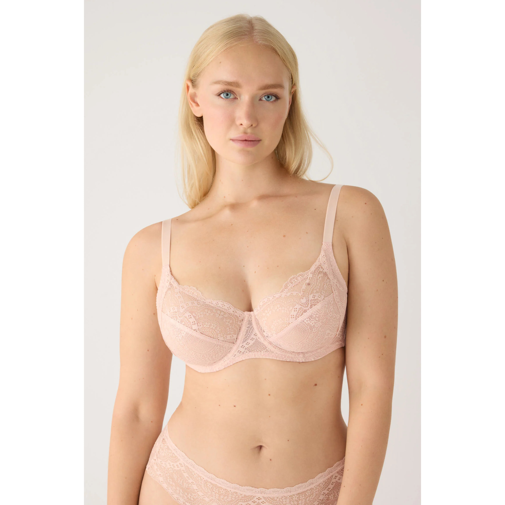 Reggiseno con ferretto senza imbottitura