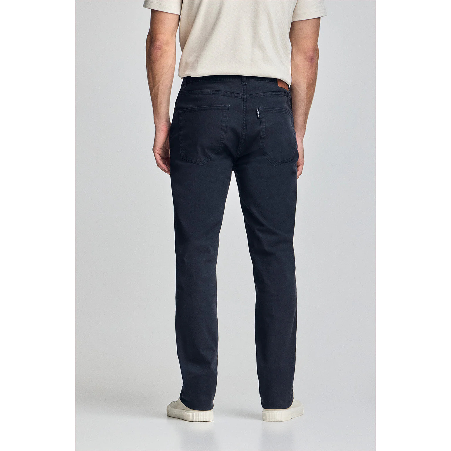 Pantalón Slim Voss en azul marino con cinco bolsillos