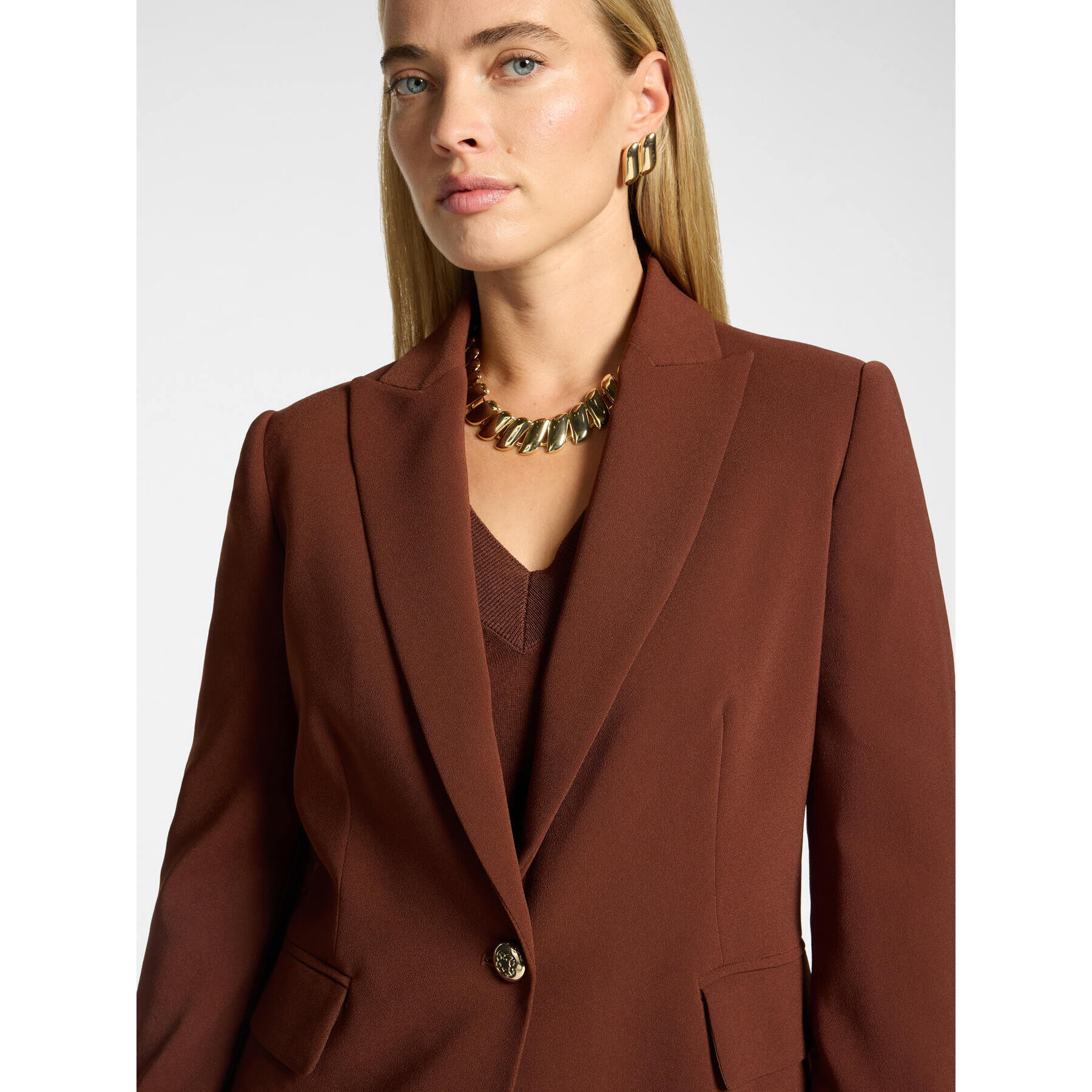 Elena Mirò - Blazer de crepé con botón Monogram - Marrón