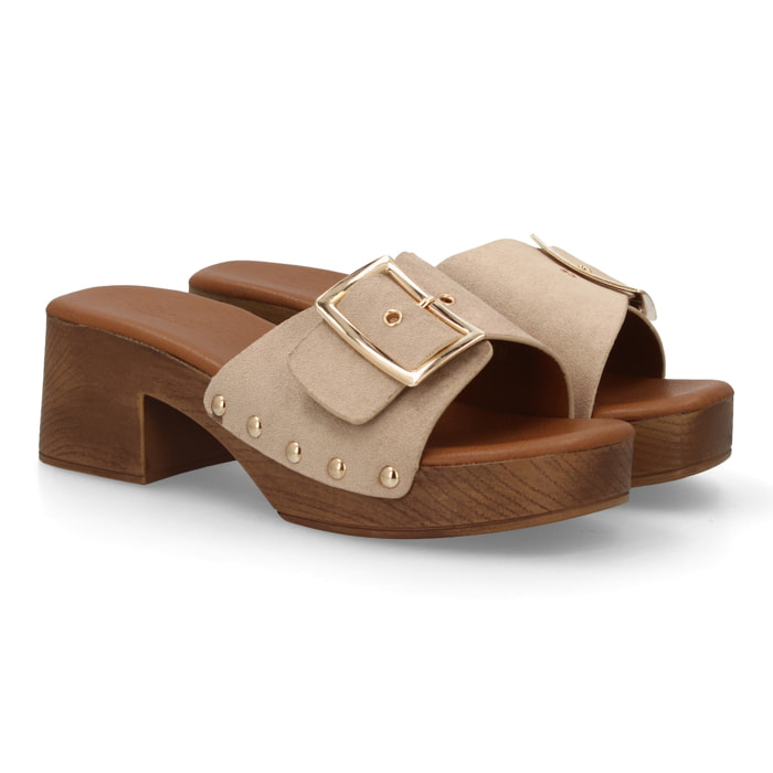 Sandalia tacon tipo zueco mujer