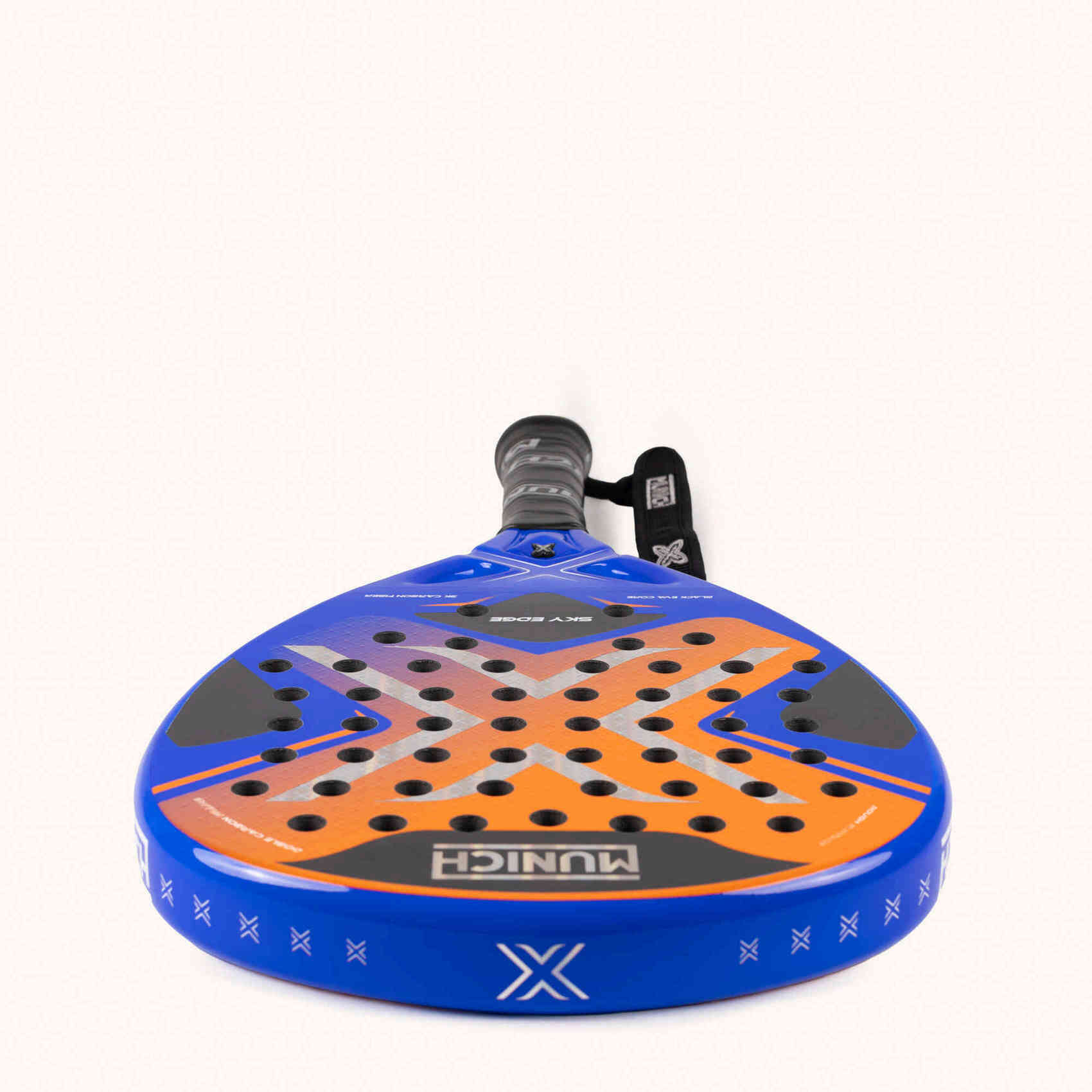 MUNICH SKY EDGE Pala de pádel de potencia y alto rendimiento con carbono 3K