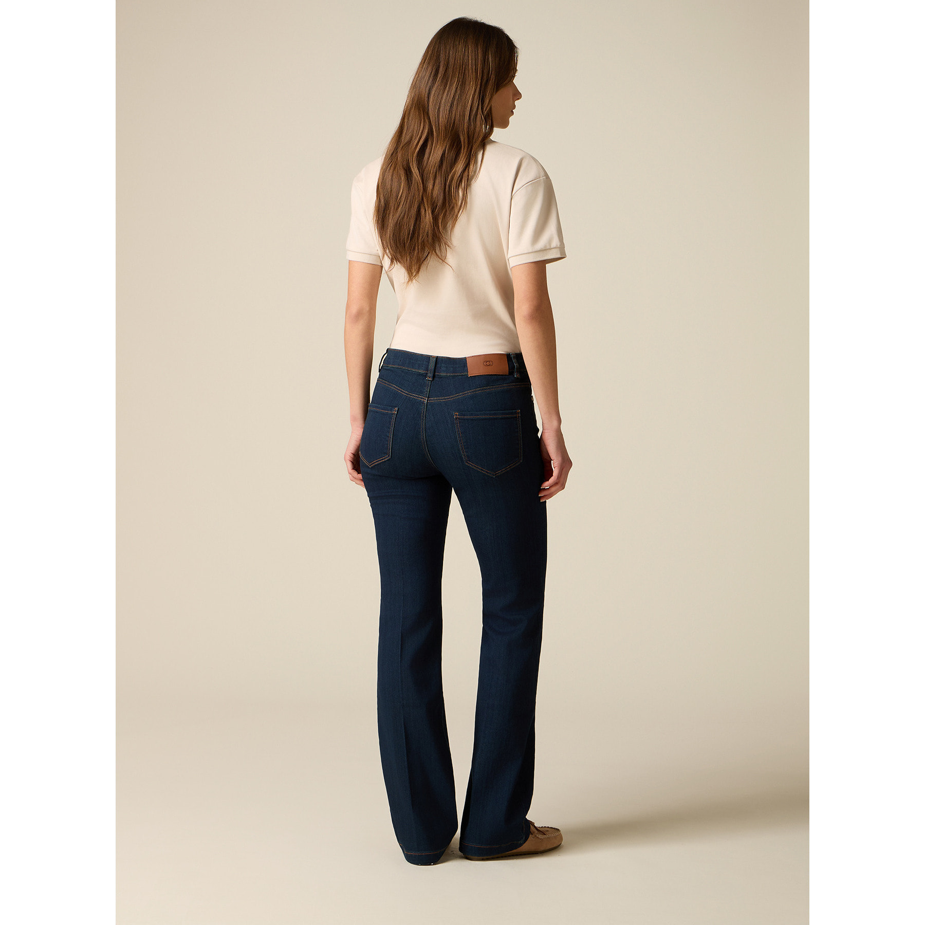Oltre - Jeans flare con lavado rinse - Azul