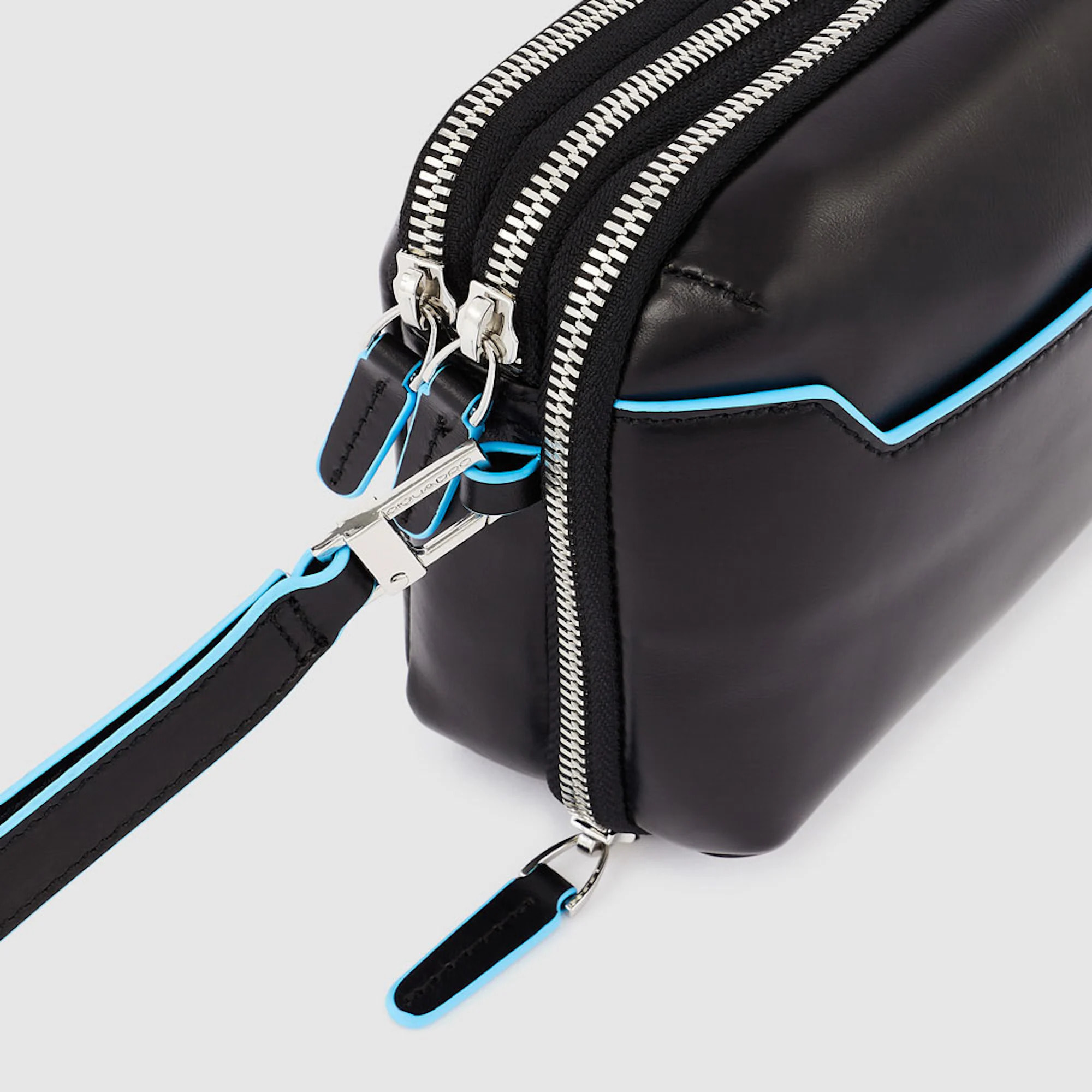 Piquadro Pochette a due scomparti