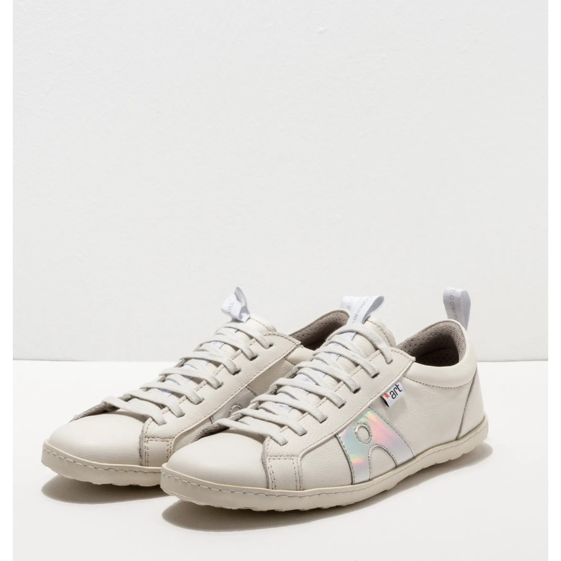 Zapatos 0179 MULTI LEATHER WHITE-IRIDESCENT/ QWERTY color 017