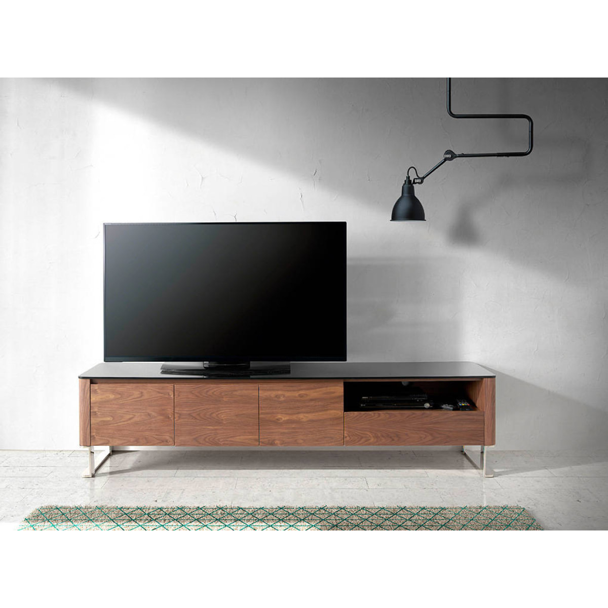 Mueble TV Angel Cerda de nogal y cristal 200x45x48cm