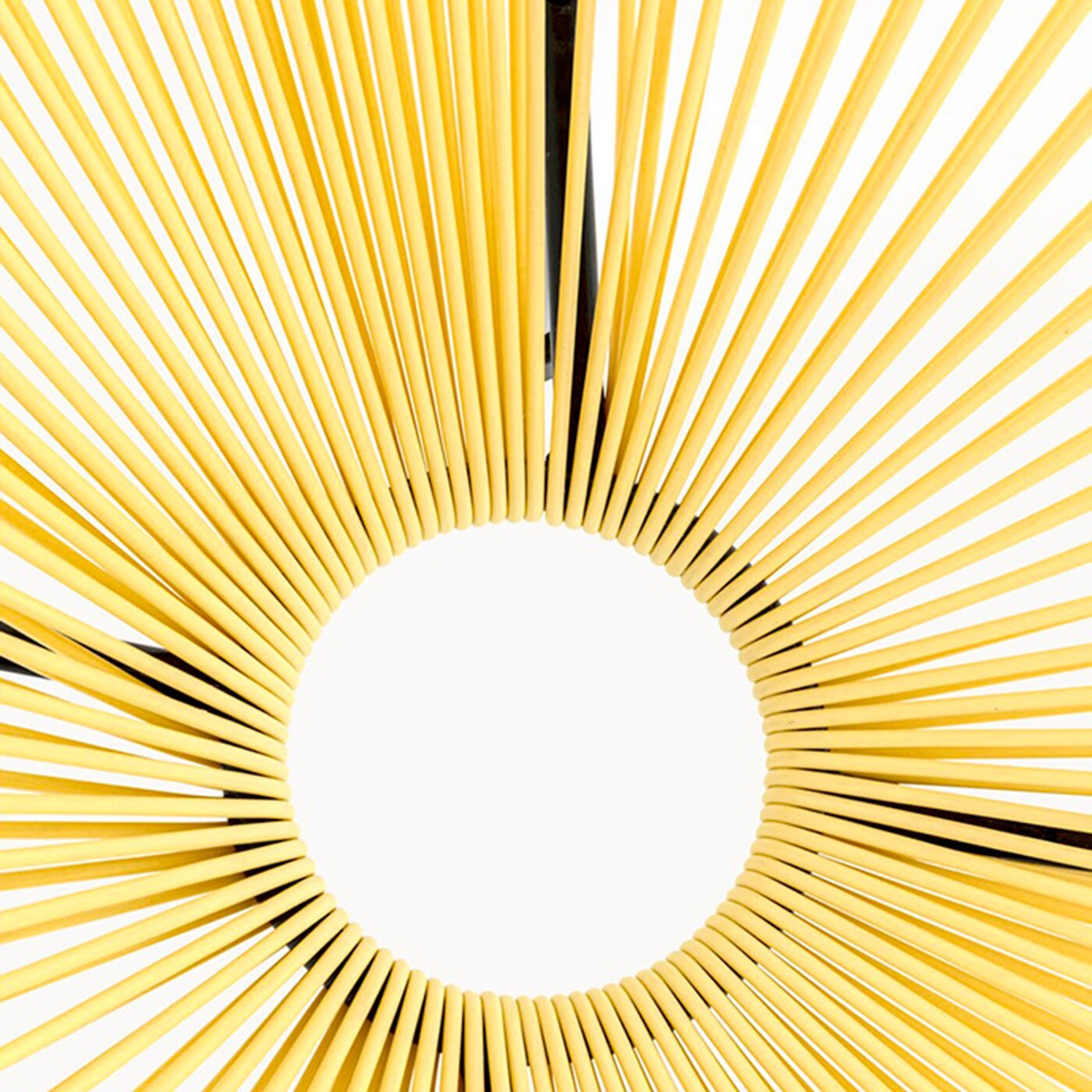 Fauteuil de jardin Acapulco jaune pastel Kare Design