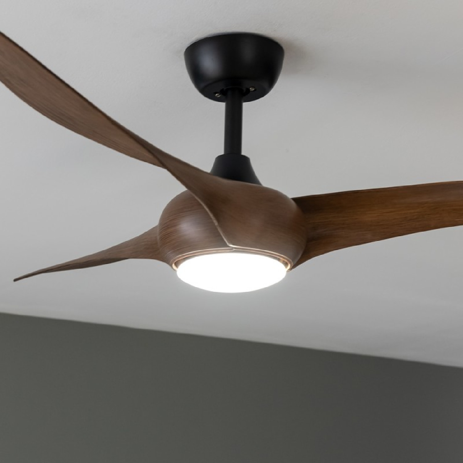 Ventilatori da soffitto EnergySilence Aero 5295 DarkWood Cecotec