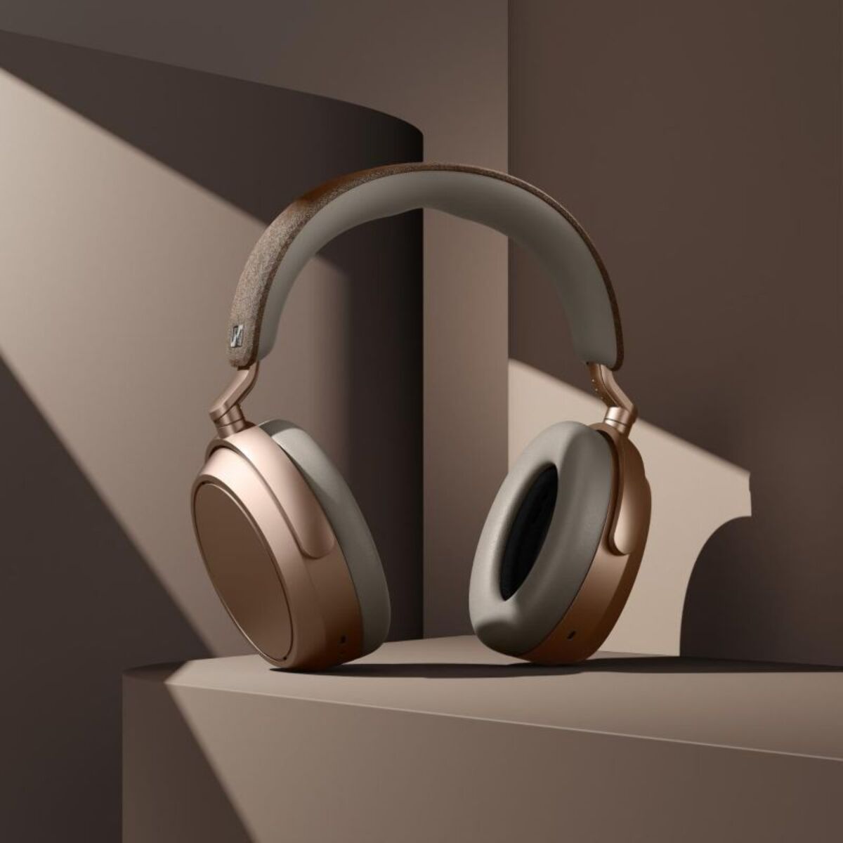 Casque SENNHEISER Momentum 4 Marron