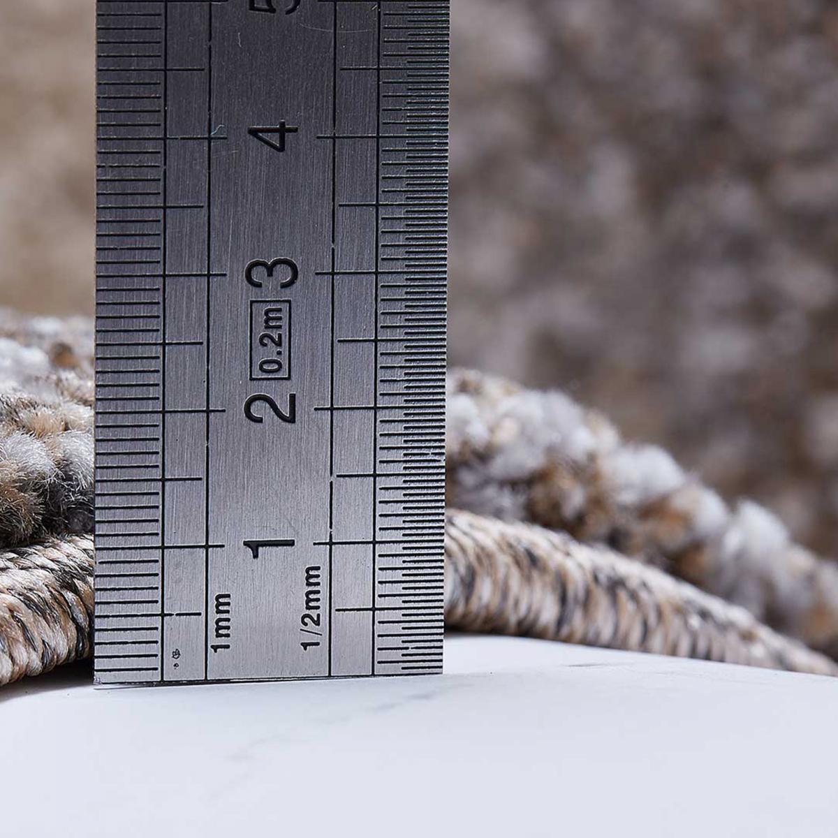 Tapis épais et moelleux Kude, motif faux uni