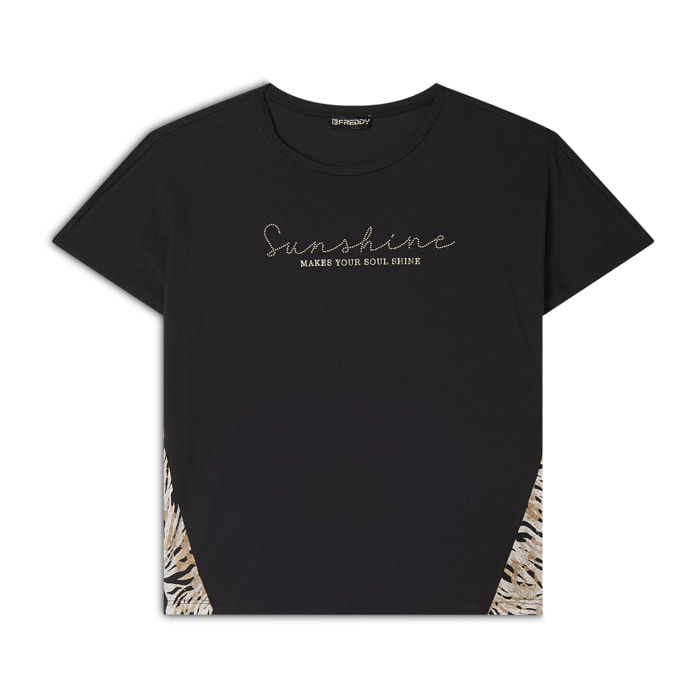 T-shirt maniche a kimono con stampa fantasia sui fianchi
