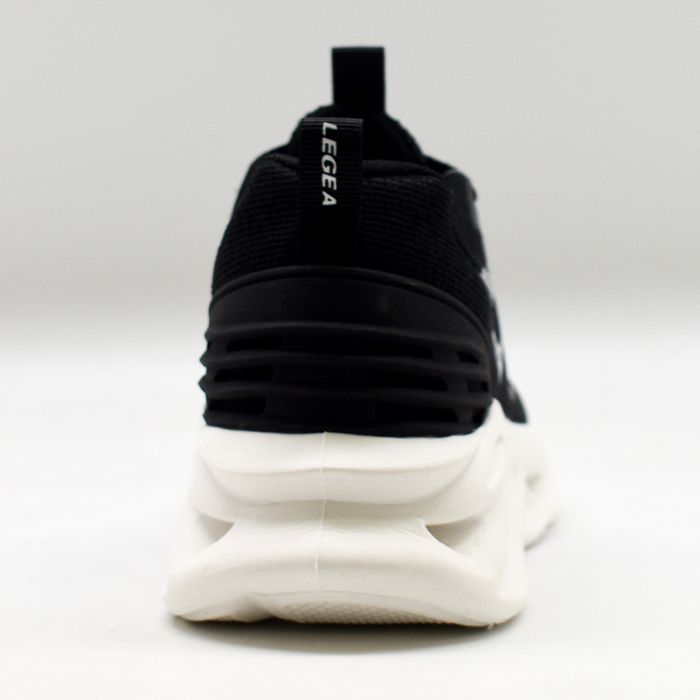 Scarpa sportiva DIMU nera