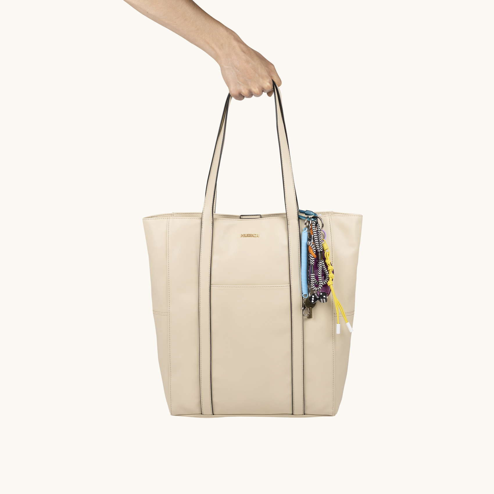 Bolso Shopper Color Crema con Charms Personalizables CHARMS SHOPPER CREAM