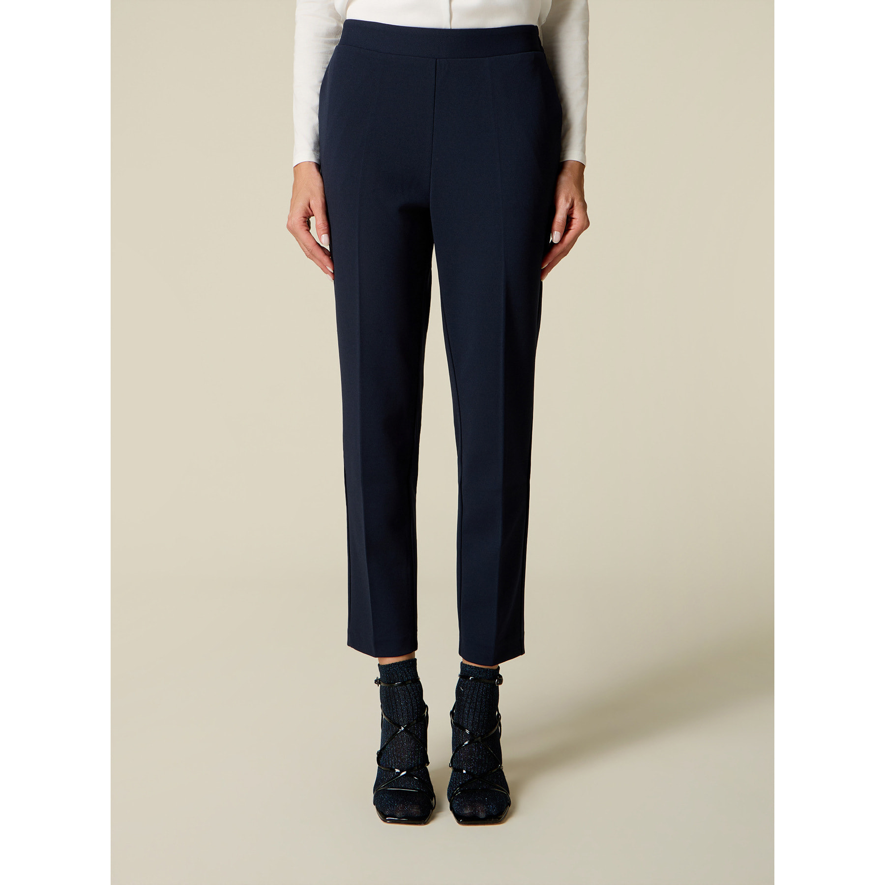 Oltre - Pantalones regulares de tejido crepé - Azul